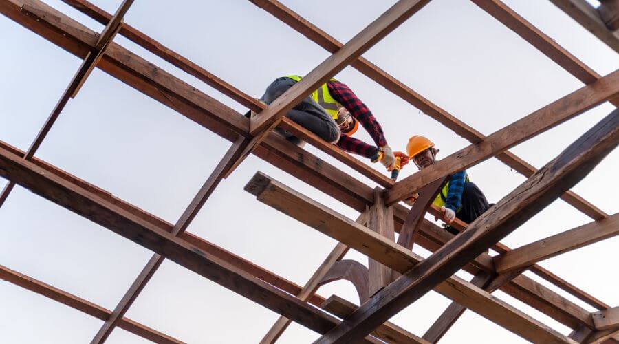 Expert tile roof repair services in Lewistown, IL